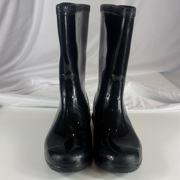 Black UGG Rain Boots with Sheep’s Fur Lining - Picture 2 of 7